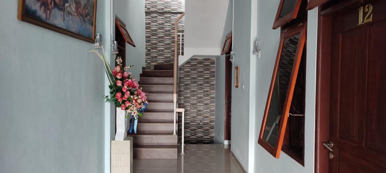 M1 Residence Manado Eksteriør bilde